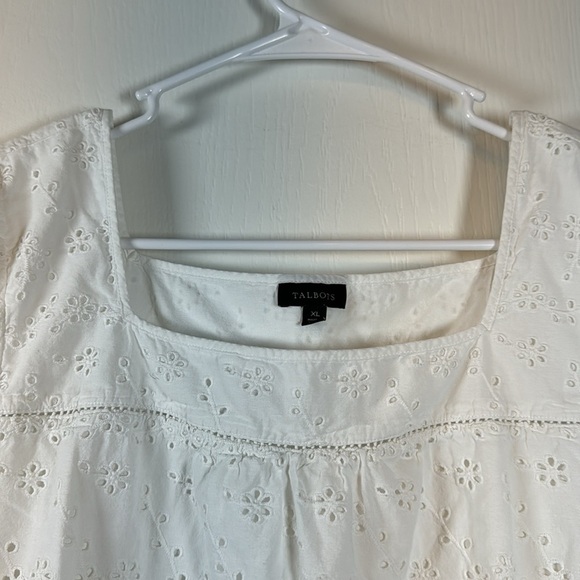 Talbots White Eyelet Short Sleeve Blouse Square Neck Size XL EUC #VEG-0114 - Picture 4 of 6